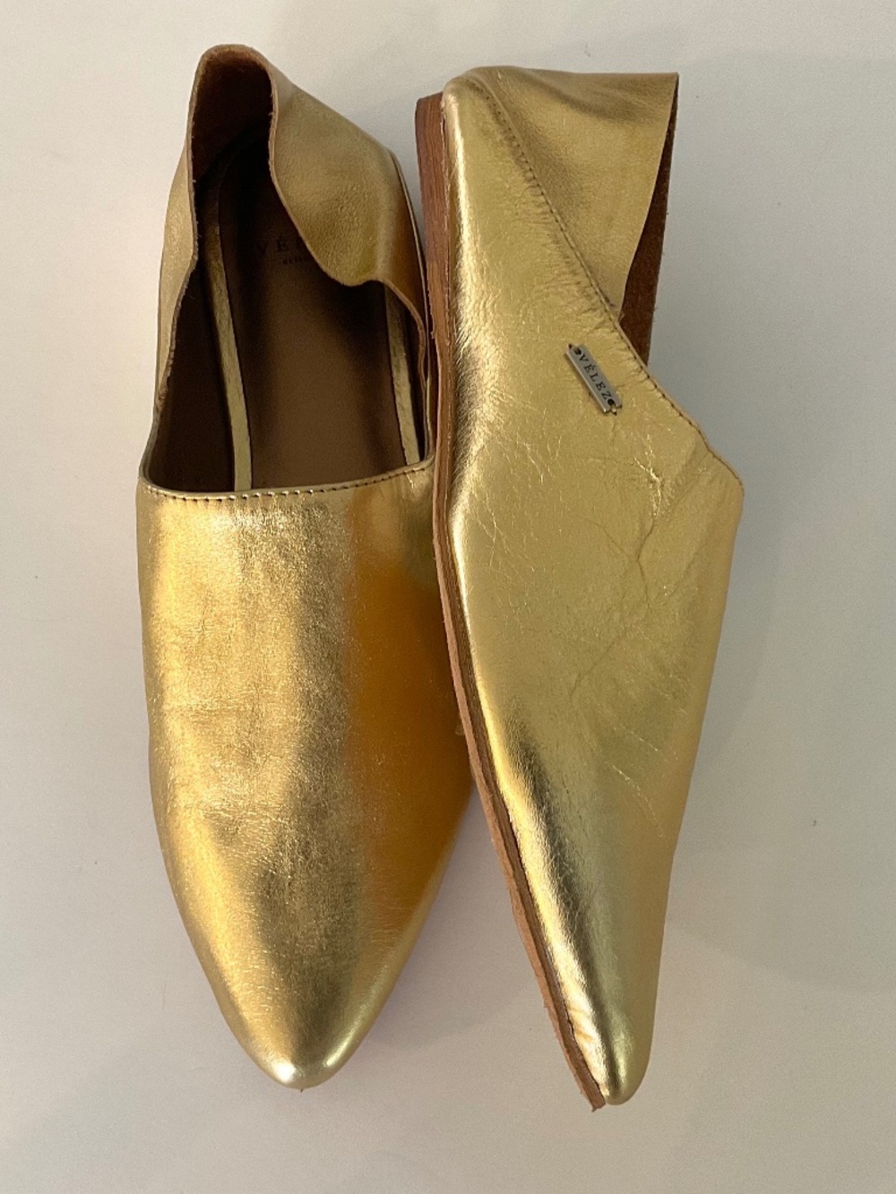 VELEZ Flat /Mule Pointed Toe in Metallic Gold Leather Size EU 39 NEW